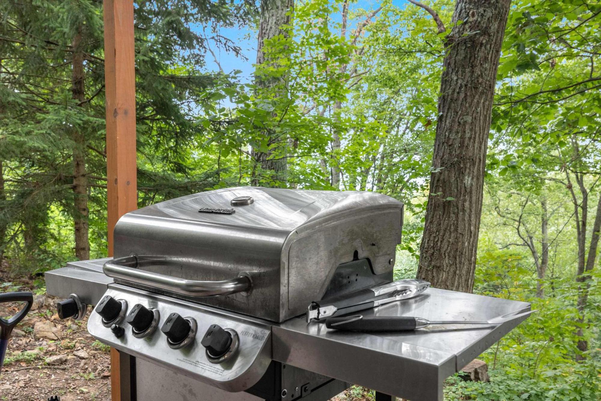 Modern Mountain Cottage W Hot Tub, Fire Pit, Wifi Inwood Exterior foto